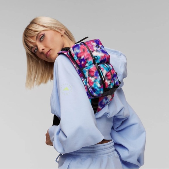 ✨Host pick ✨Adidas by Stella McCartney Multicolor Crossbody Bag - Picture 3 of 9